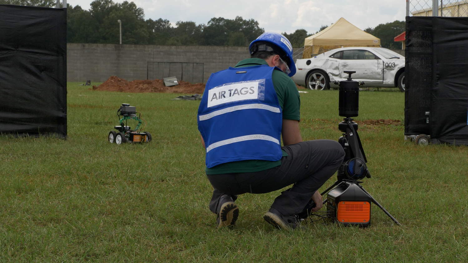 Team AIR TAGS preparing system